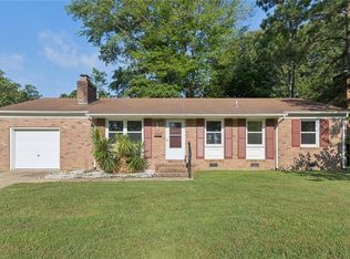 881 Clemson Dr, Newport News, VA 23608