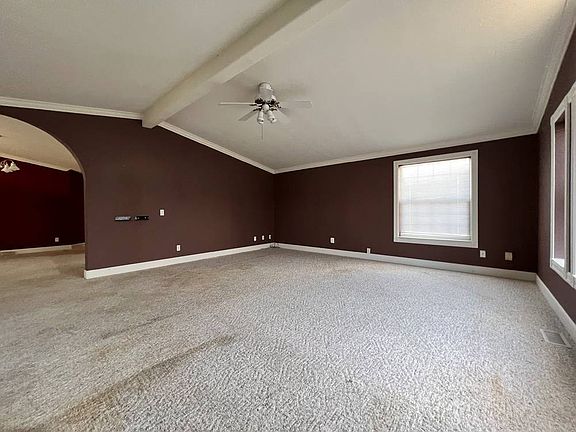 4th image of 6025 NE Deer Ln