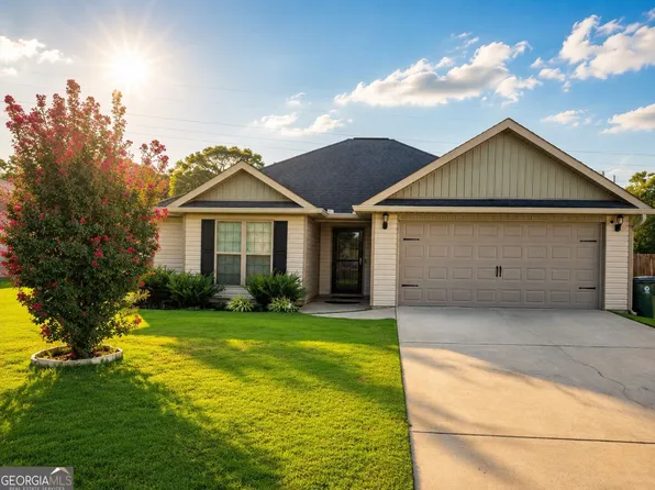 528 Grand Ave, Bonaire, GA 31005