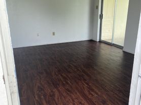 Indianola Apartments