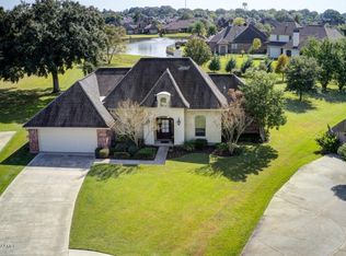 115 Catskill Ln, Youngsville, LA 70592