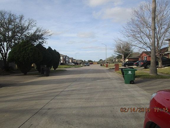 5th image of 11126 Bradford Way Dr