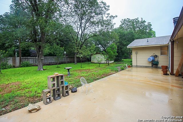 2nd image of 2619 Worldland Dr