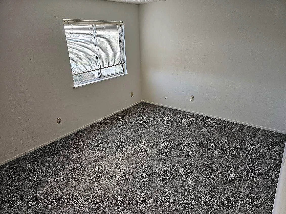 2 bed, 750 sqft, $1,475 — Photo 4