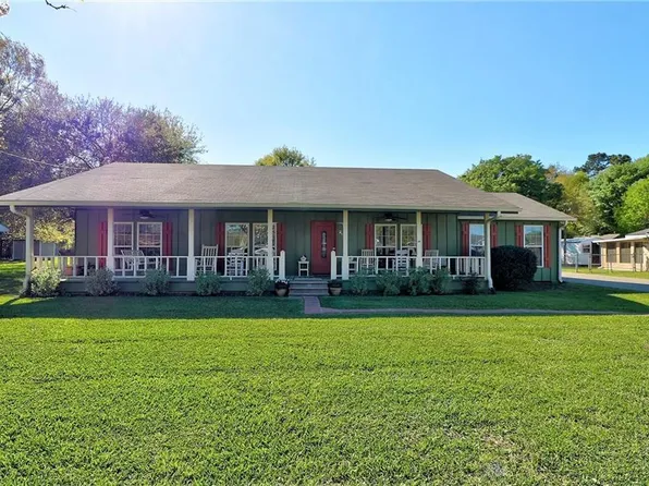 2913 Crockett St, Westlake, LA 70669