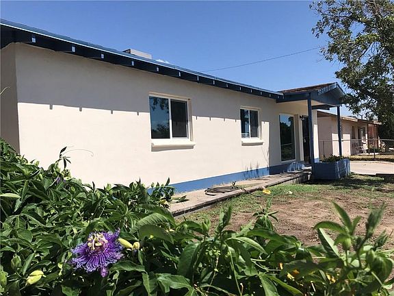 3rd image of 7323 Alpine Dr W