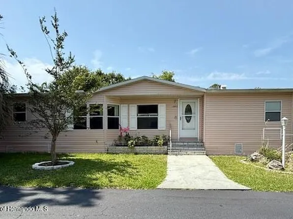 18062 Carrolwood Dr, Brooksville, FL 34604