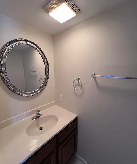 1235 Marywood Ct — Photo 7