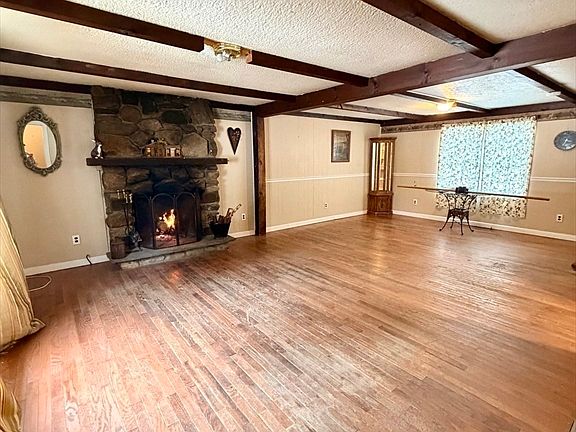 2nd image of 48 Broad St