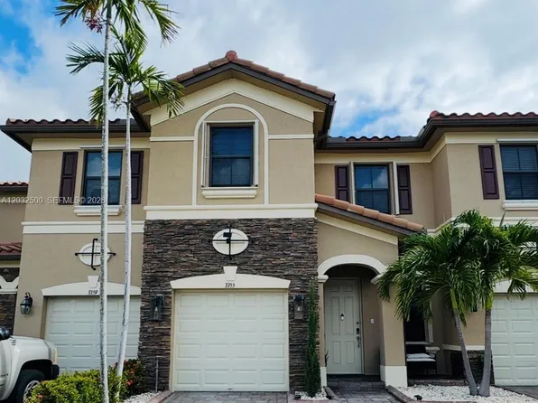 3355 W 90th Ter, Hialeah, FL 33018