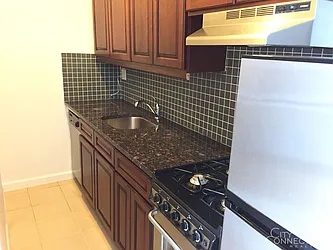 Rented by City Connections Realty