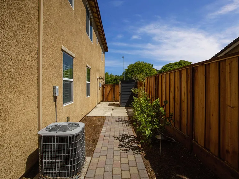 5608 Ashbourne Way — Photo 23