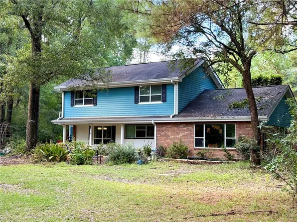 725 Dove Park Rd, Covington, LA 70433