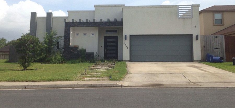 1st image of 3821 Yellowhammer Ave