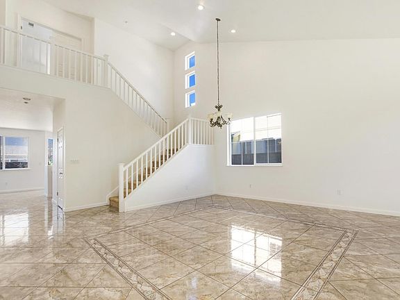 2nd image of 417 Poppyfield Drive