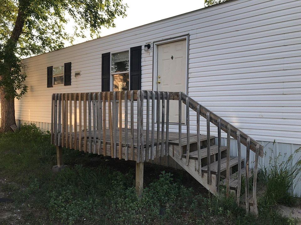2nd image of 47 Crestview Dr #47
