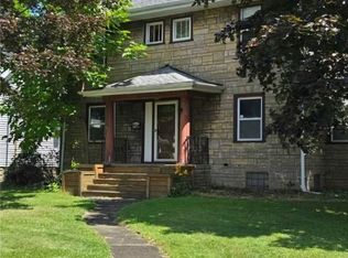 405 Oak Knoll Ave SE, Warren, OH