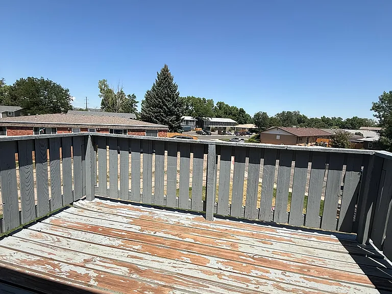 1720 Azalea Ct #7 — Photo 22