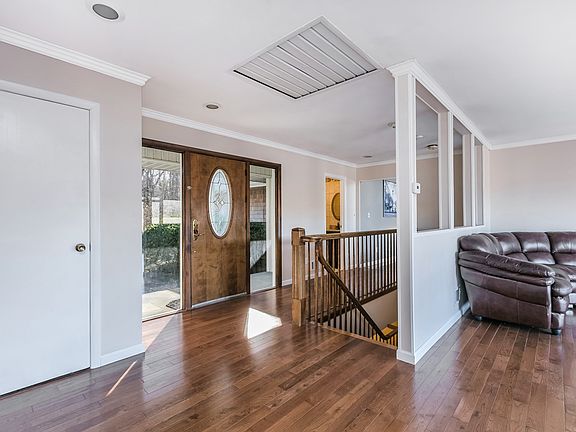 3rd image of 5 Tidemill Ln