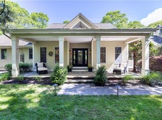 1110 Curtis Corner Rd, South Kingstown, RI 02879