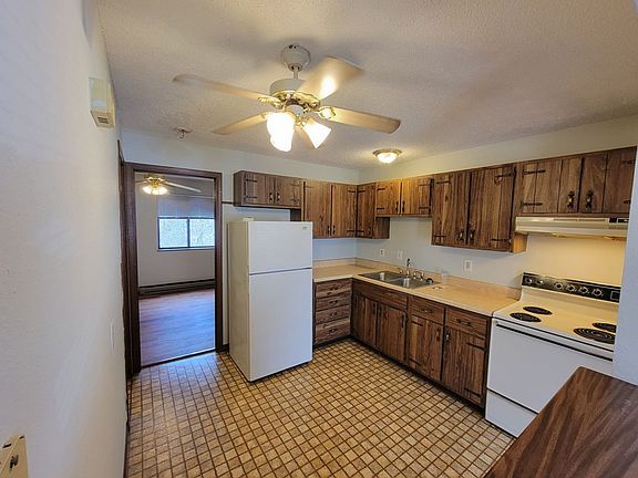 4th image of 1223 Noah Dr APT 3