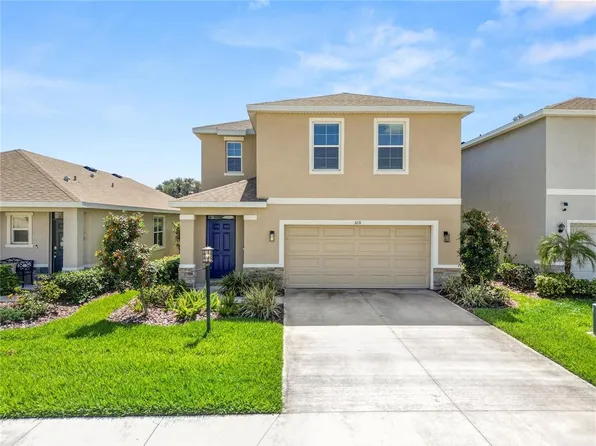 3231 Hilltop Cir, Lakewood Ranch, FL 34211
