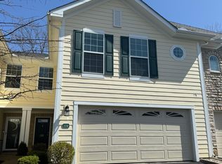 110 Lakes At Cheshire Dr, Delaware, OH 43015