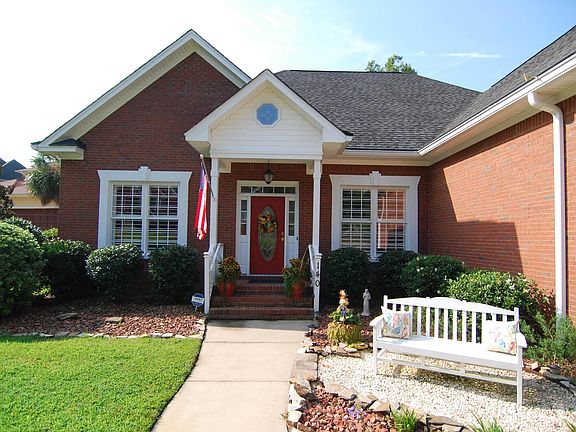 2nd image of 140 Summer Breeze Dr