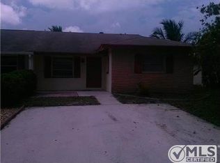 3905 Wilshire St, West Palm Beach, FL 33403