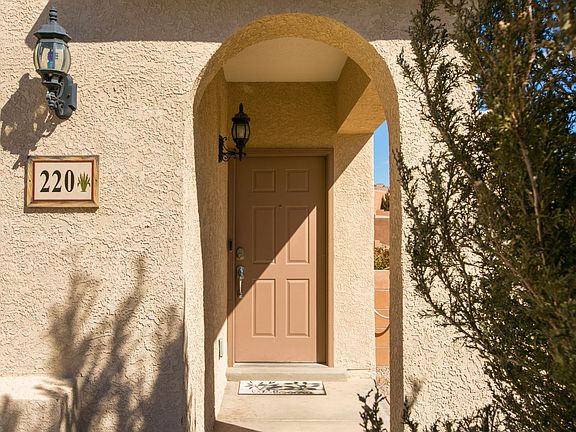 FOTOVAN.com_220 Loma Linda_HiRes (003)