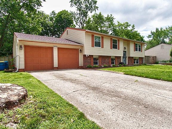 3rd image of 2913 N Pawnee Dr