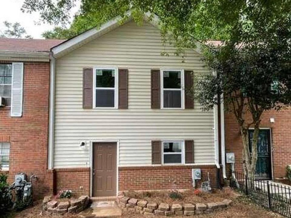 1st image of 5004 Pat Mell Pl SE #1