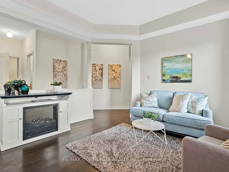 64 Bill Hutchinson Cres — Photo 3