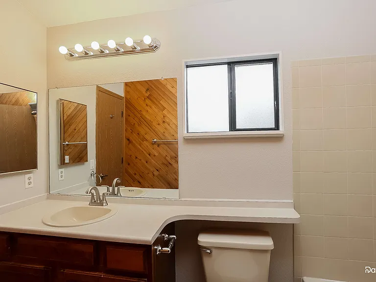 4820 S Zeno St — Photo 11