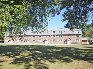 258 S Durkin Dr APT C, Springfield, IL 62704