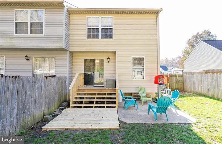 103 Cypress Dr — Photo 10