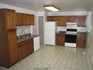 5th image of 3860 Wilcoxson Dr