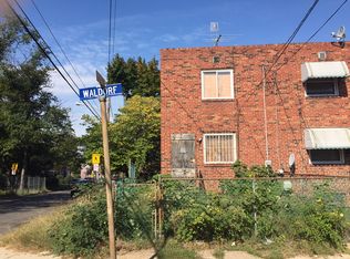 3045 Waldorf Ave, Camden, NJ 08105