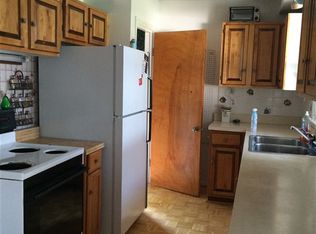 538 E Forteen Mile Rd, Clawson, MI 48017
