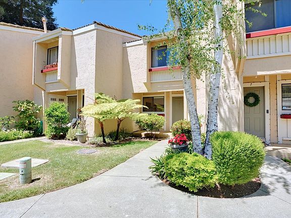 2nd image of 260 W Dunne Ave APT 8