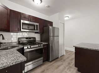The Ashland Juneway, Chicago, IL 60626