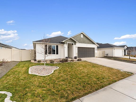 2nd image of 12798 Devonshire St