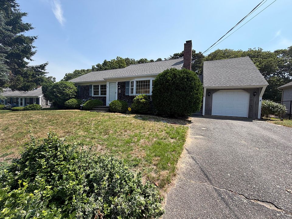 1st image of 96 Pawkannawkut Drive