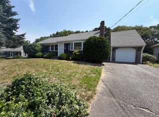 96 Pawkannawkut Dr, South Yarmouth, MA 02664