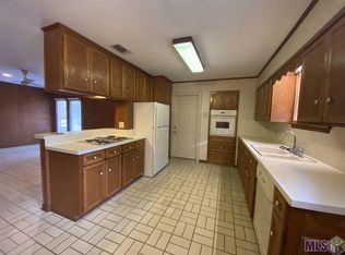 2887 Cedarcrest Ave, Baton Rouge, LA 70816