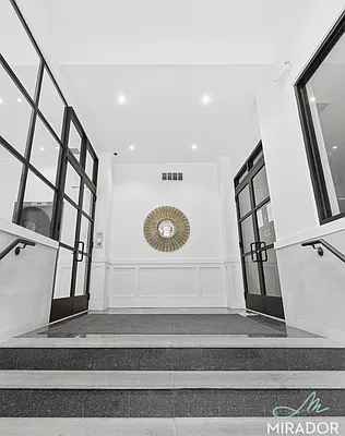 Rented by Mirador Real Estate | media 13