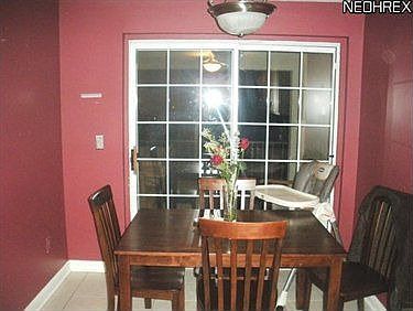 4th image of 200 Fox Hollow Dr APT 301