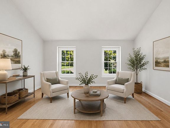 4th image of 6413 Bromfield Trce