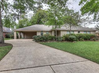 8011 17th Green Dr, Humble, TX 77346