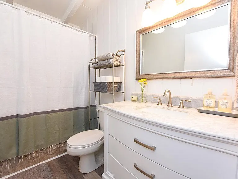 889 Akalei Pl — Photo 21